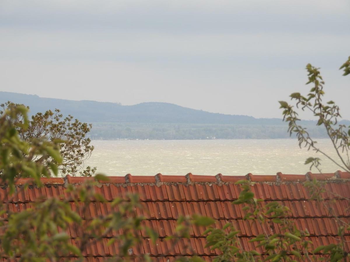 Ferienwohnung Akali Apartman Balatonakali Exterior foto